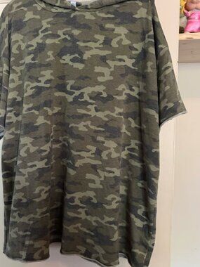 LuLaRoe Camo Frankie XL